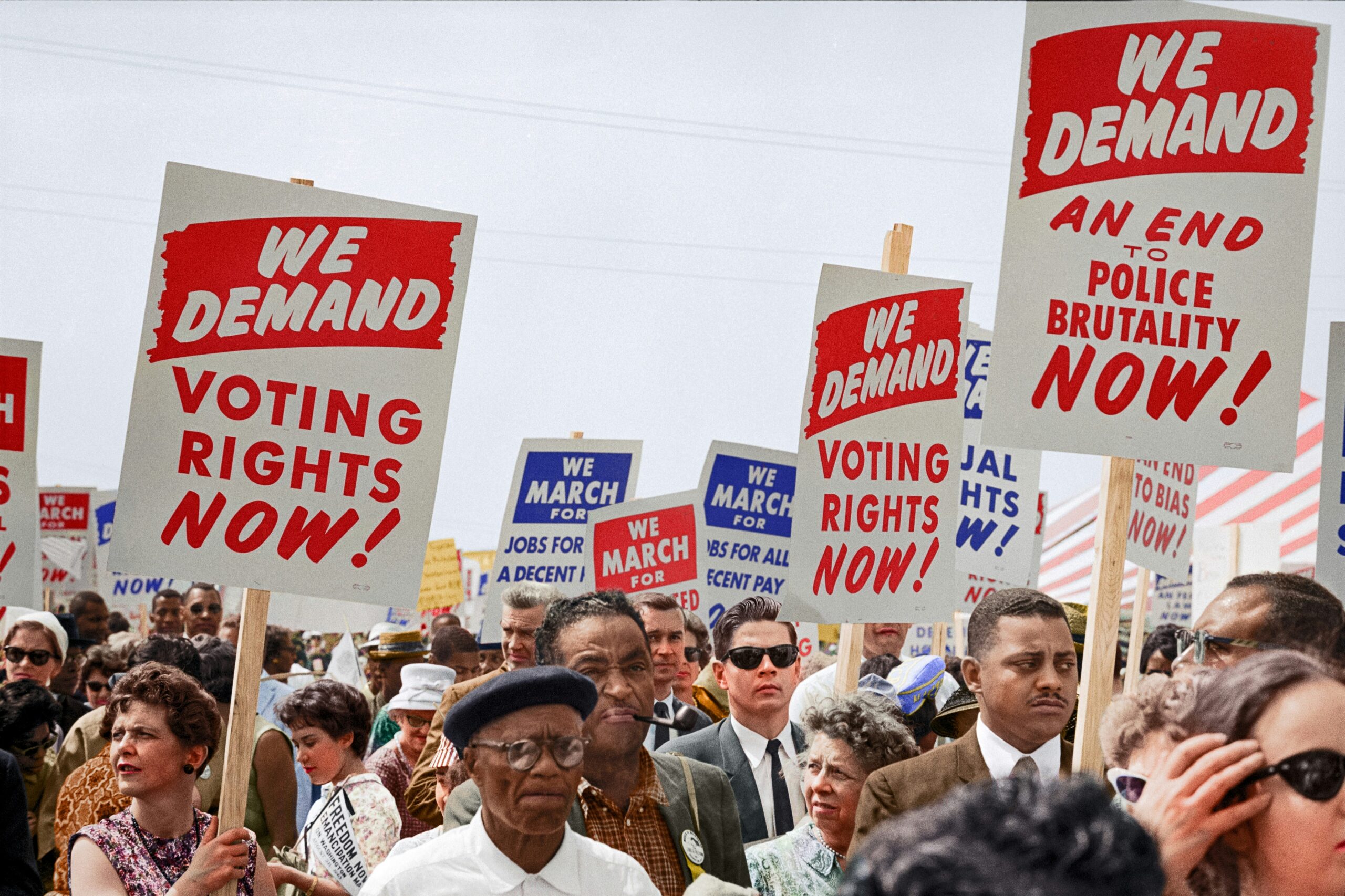 Almost all United States citizens who are not minors are eligible to vote.